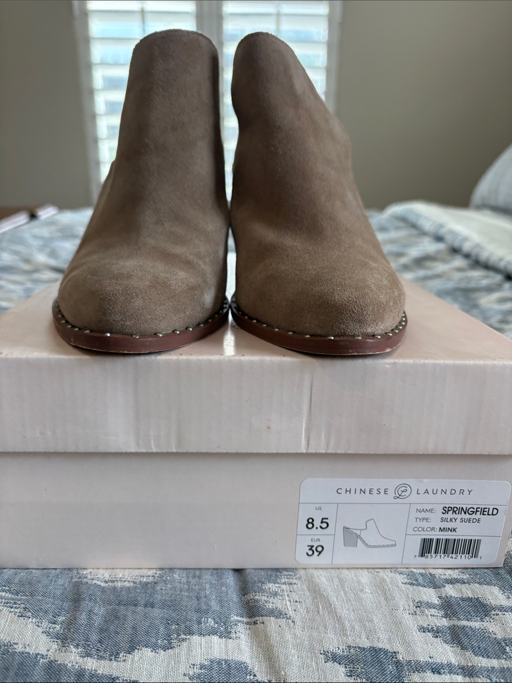 Chinese Laundry Springfield Suede Mules - Mink Taupe